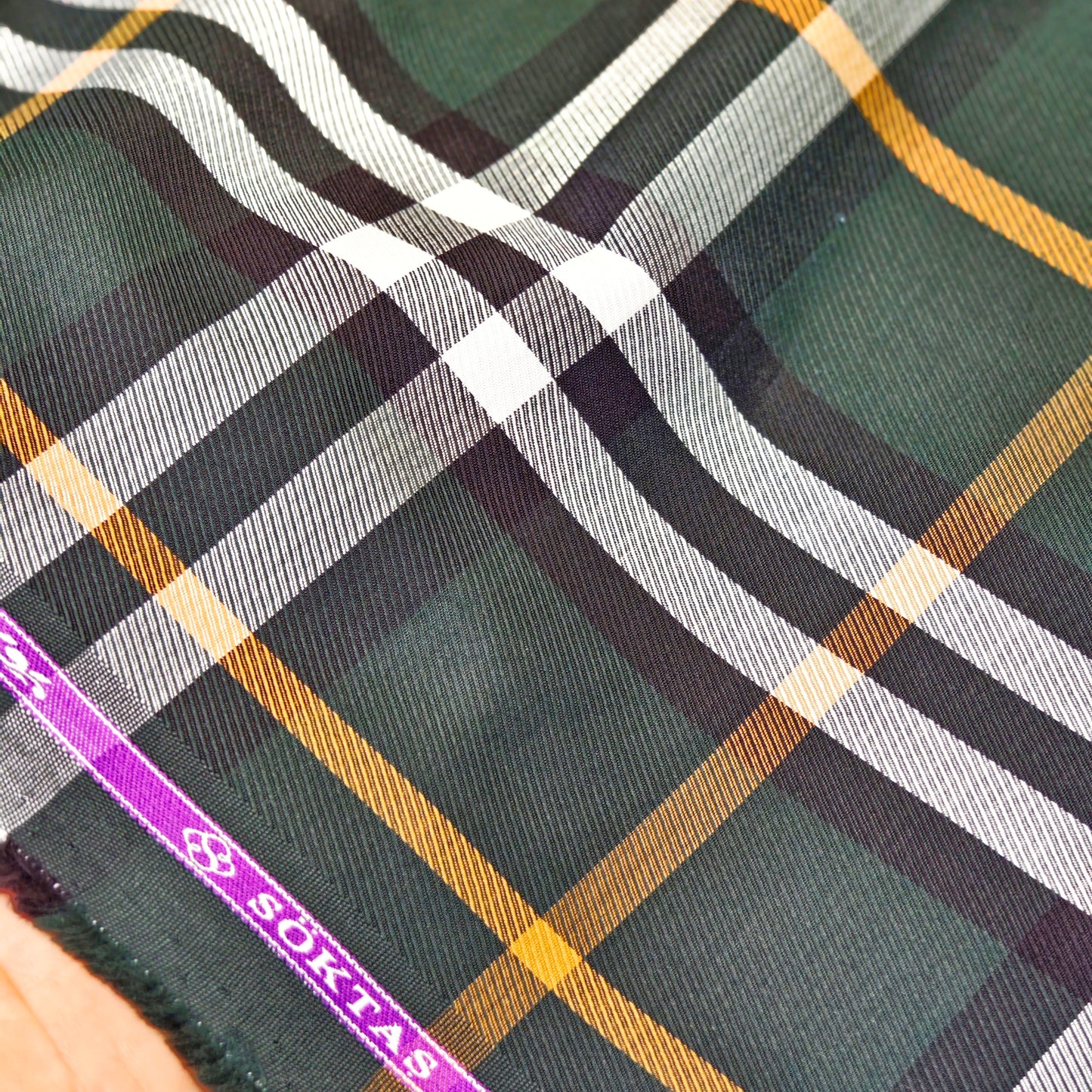 Soktas Men's Egyptian Giza Cotton Unstitched Shirting Fabric Burberry Check(Dark Green).