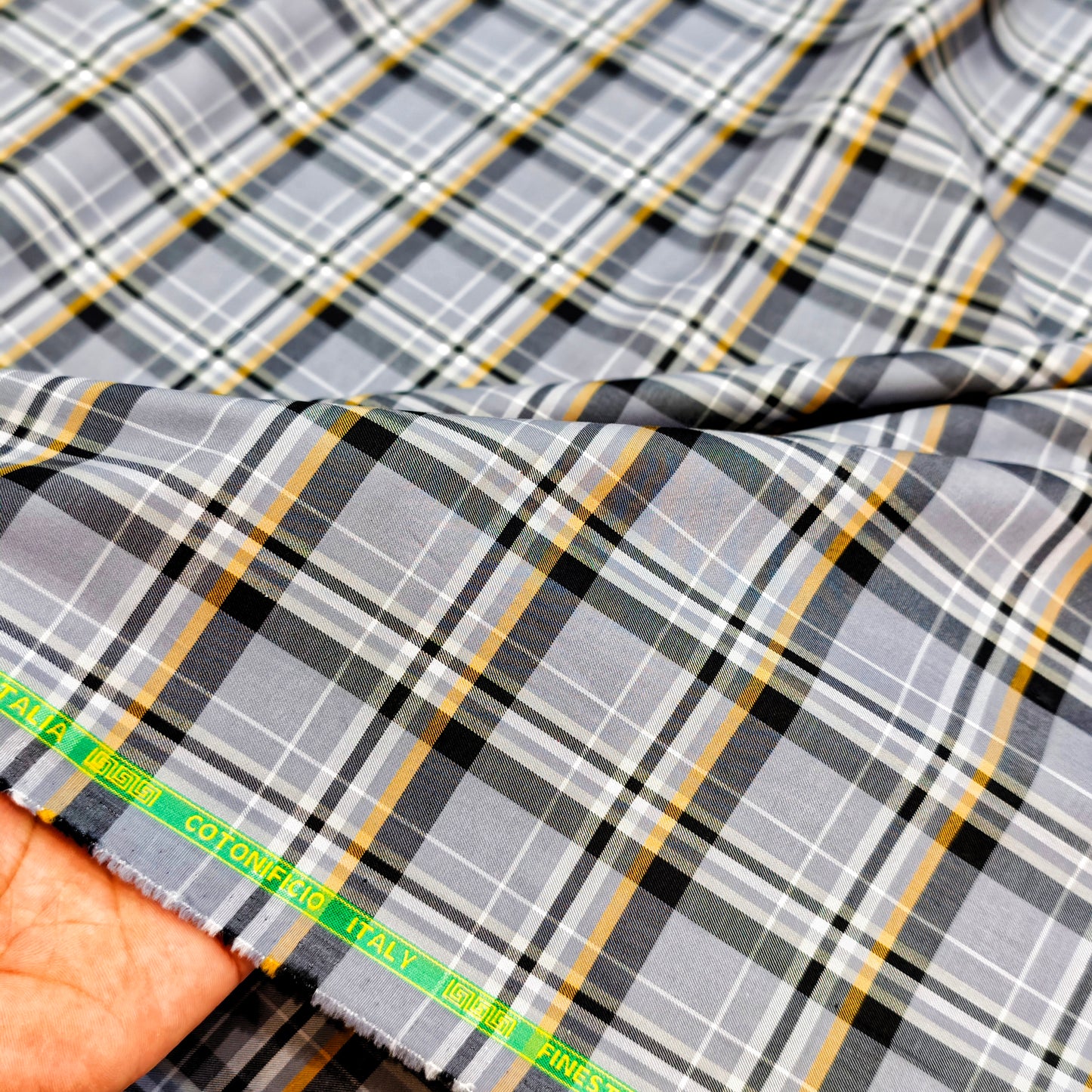 Cotonificio Men's Giza Cotton Check Shirting Fabric(Grey).