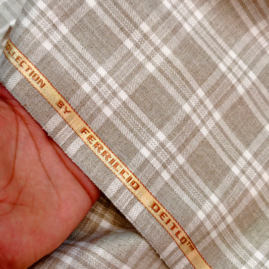 Ferriccio Deitlo Men’s Terry Rayon Unstitched Check Suiting Fabric (Cream & Beige)